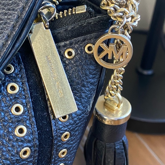 Michael Kors Brooklyn Grommet Pebble Leather and Suede Shoulder Crossbody Bag - Picture 3 of 13